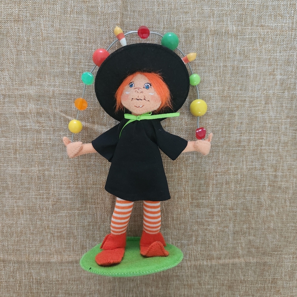 Annalee 6" Juggling Witch Elf Halloween 300913